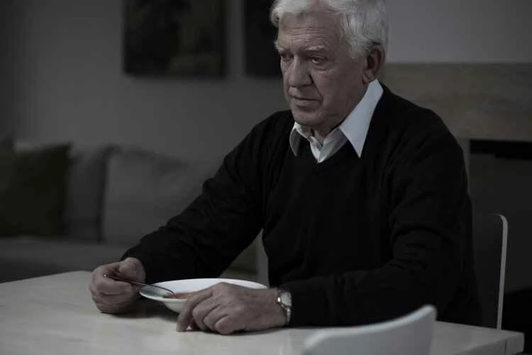 Is it good for your health to continue having sex as you get older? Let's see what the experts say.