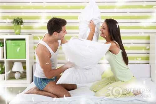 Seven secrets to maintaining charm after marriage