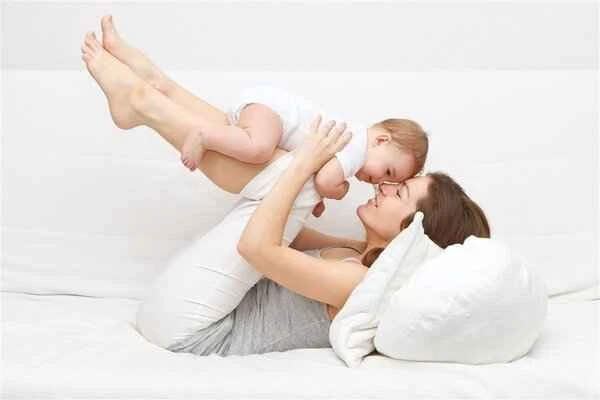 When is the best time to have a baby after marriage?